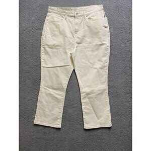 A New Day Women's Bootcut High Rise Straight Hip & Thigh White 16/33R  NWT